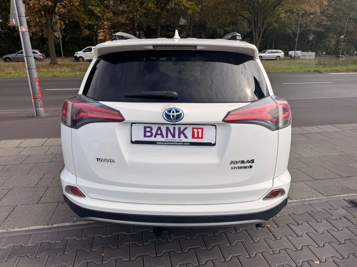 Toyota RAV4 2.5 Hybrid AWD · Executive — фото 7