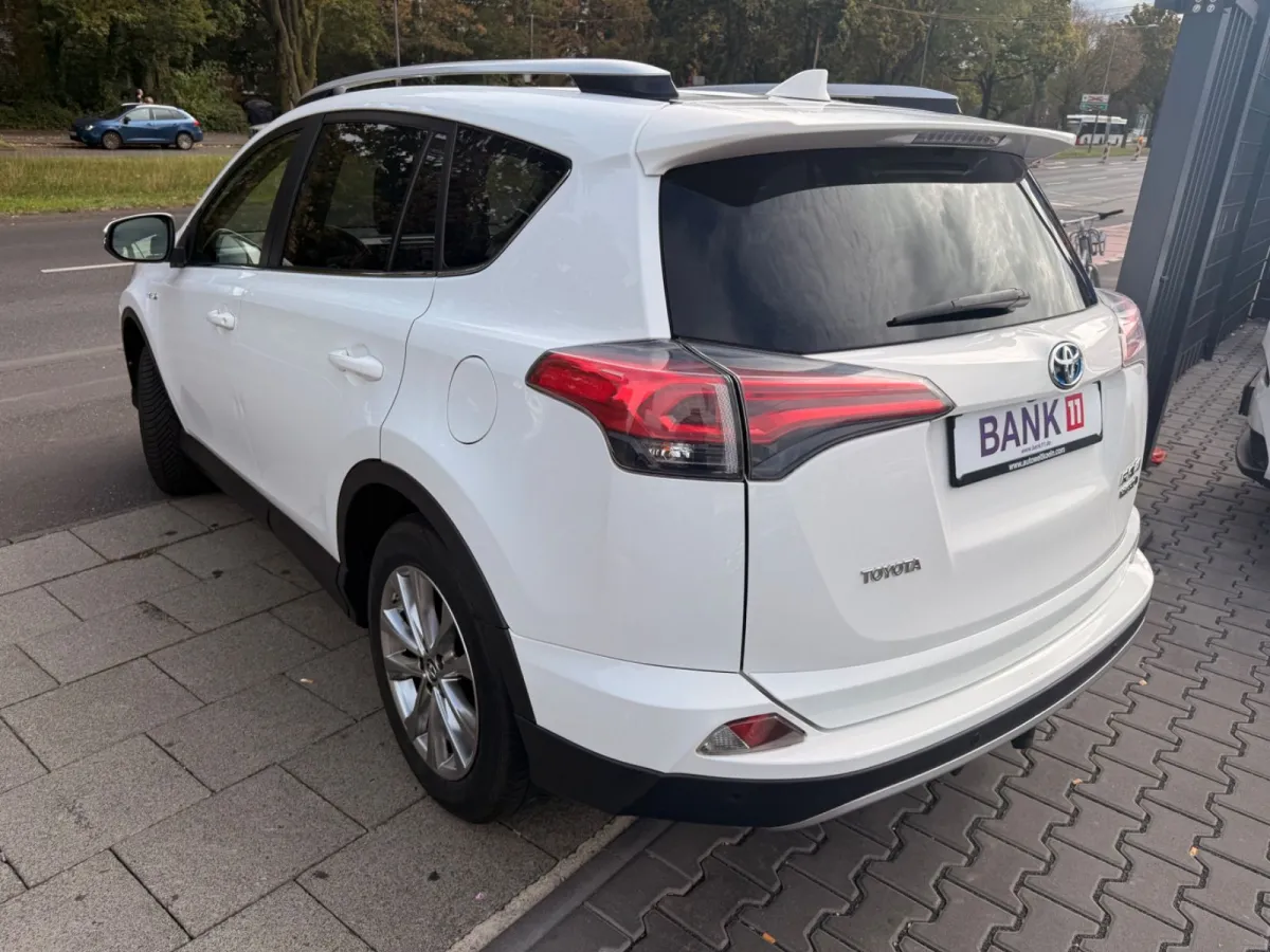 Toyota RAV4 2.5 Hybrid AWD · Executive — фото 8