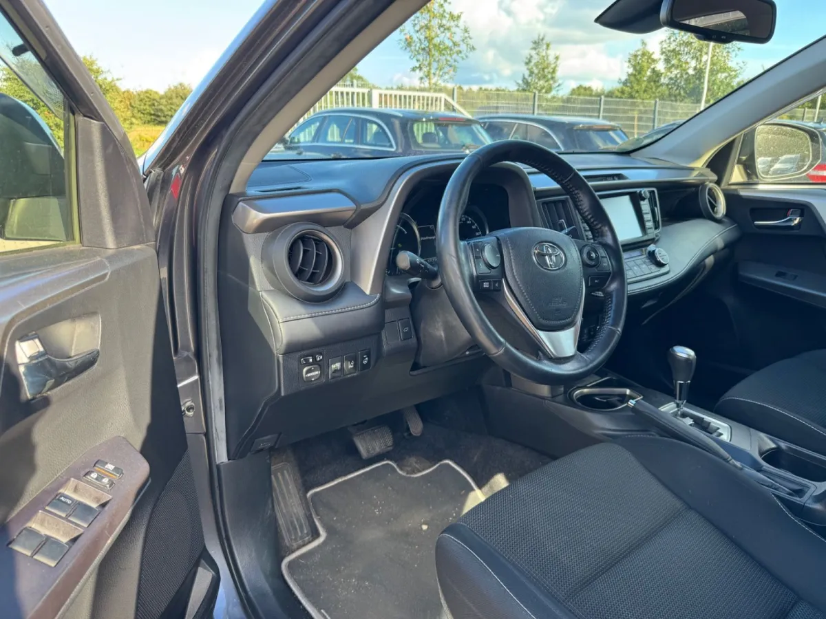 Toyota RAV4 2.5 Hybrid AWD · Edition-S — фото 9