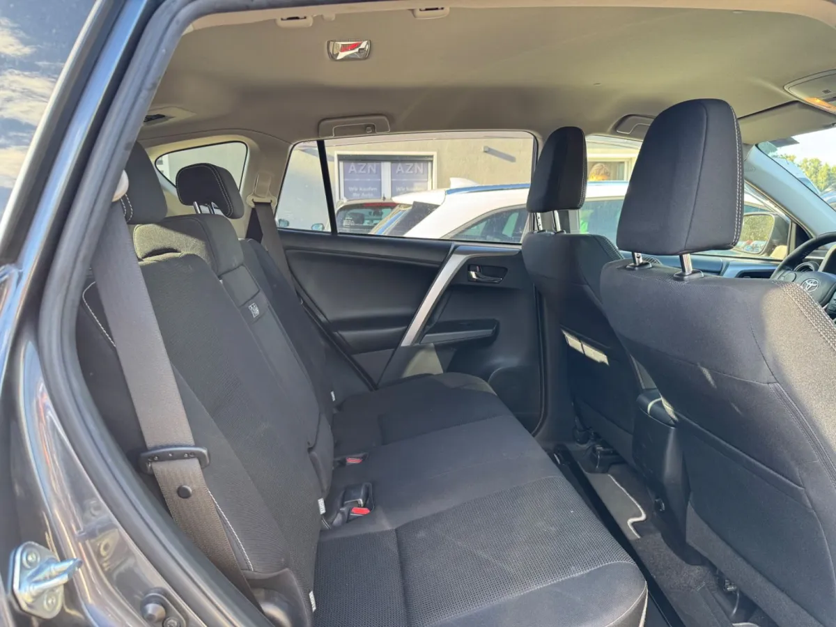 Toyota RAV4 2.5 Hybrid AWD · Edition-S — фото 11