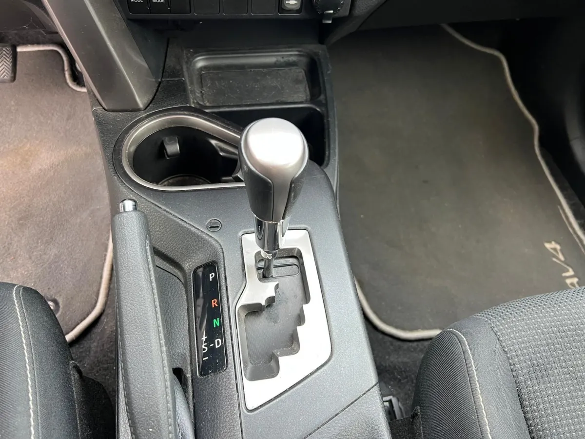 Toyota RAV4 2.5 Hybrid AWD · Edition — фото 20