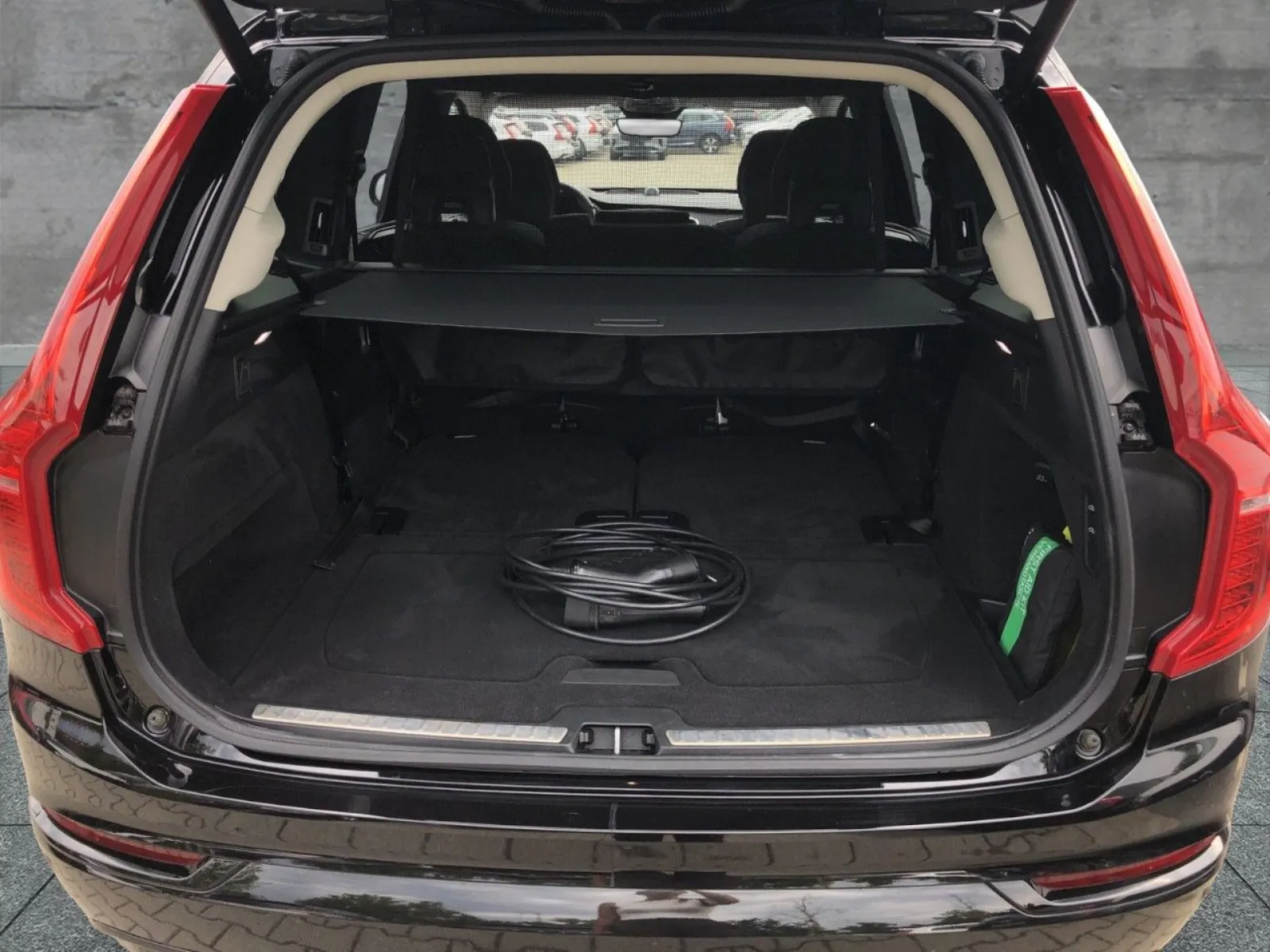Volvo XC90 T8 Ultra Dark, photo 8
