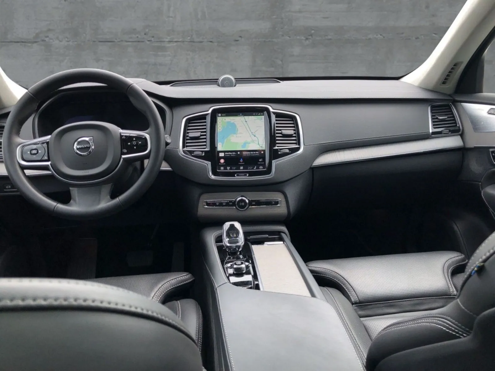 Volvo XC90 T8 Ultra Dark, photo 10