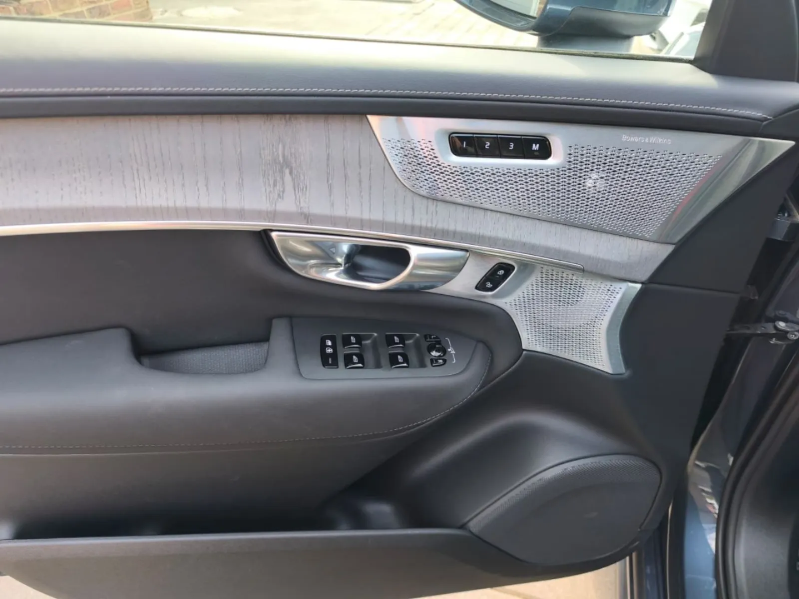 Volvo XC90 T8 Ultra Bright, photo 9
