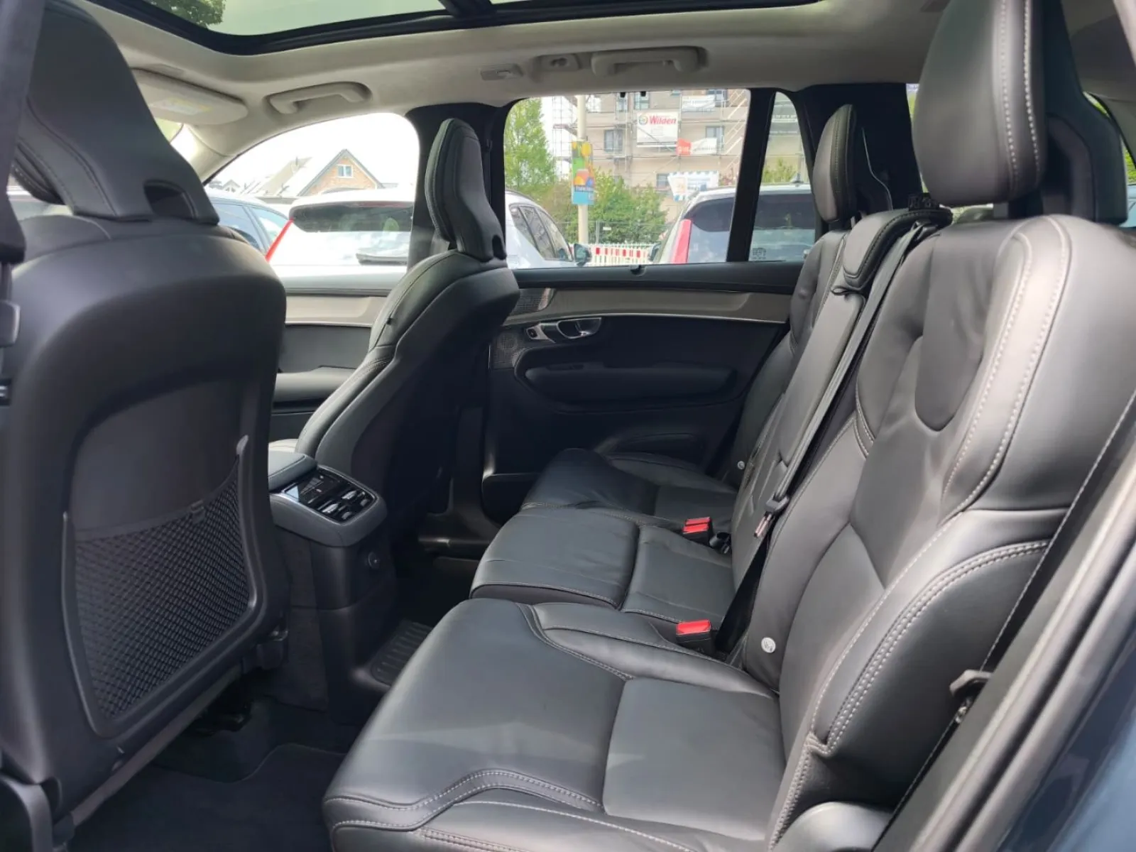 Volvo XC90 T8 Ultra Bright, photo 12