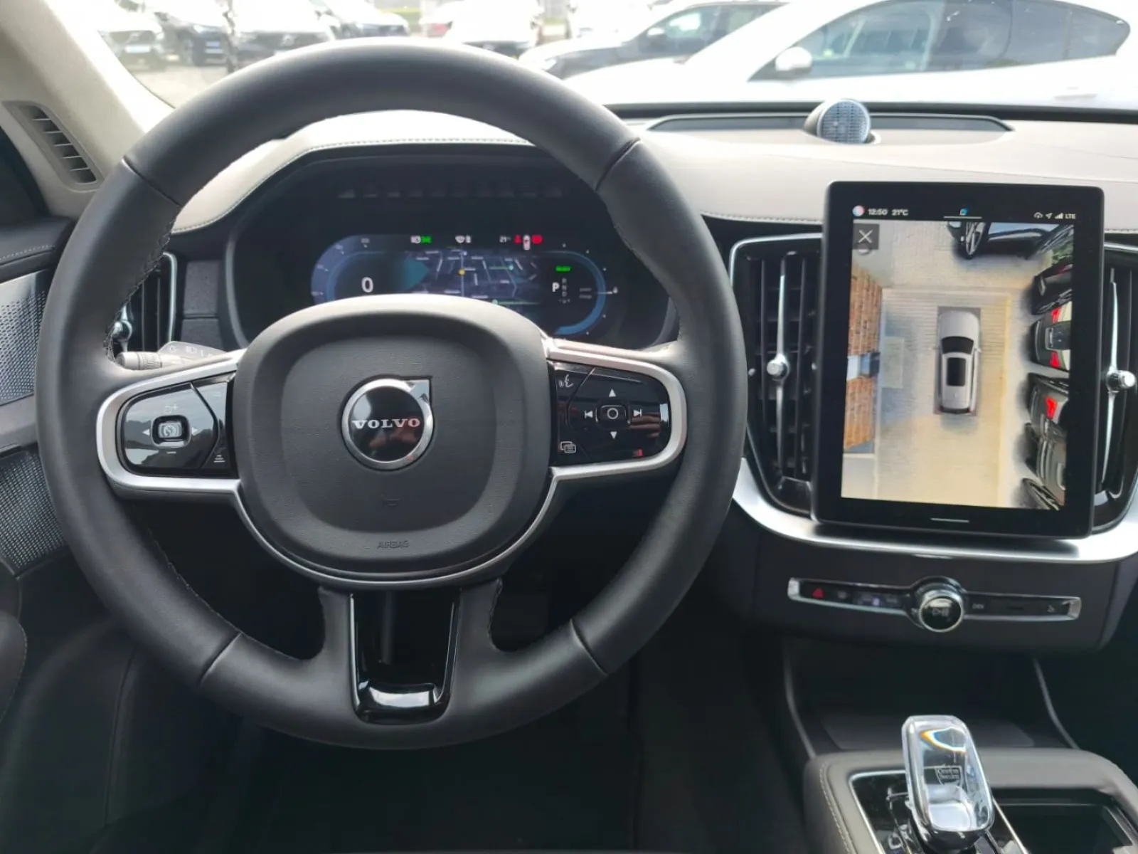 Volvo XC90 T8 Ultra Bright, photo 14