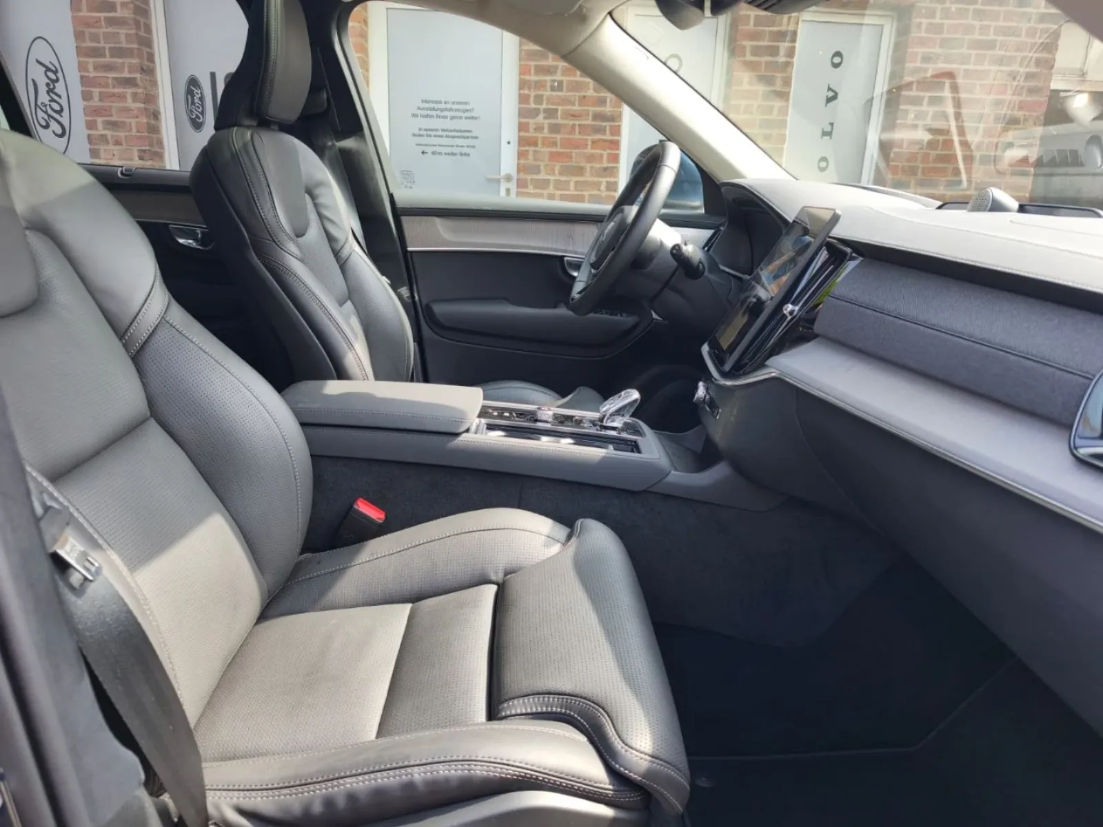 Volvo XC90 T8 Ultra Bright, photo 18