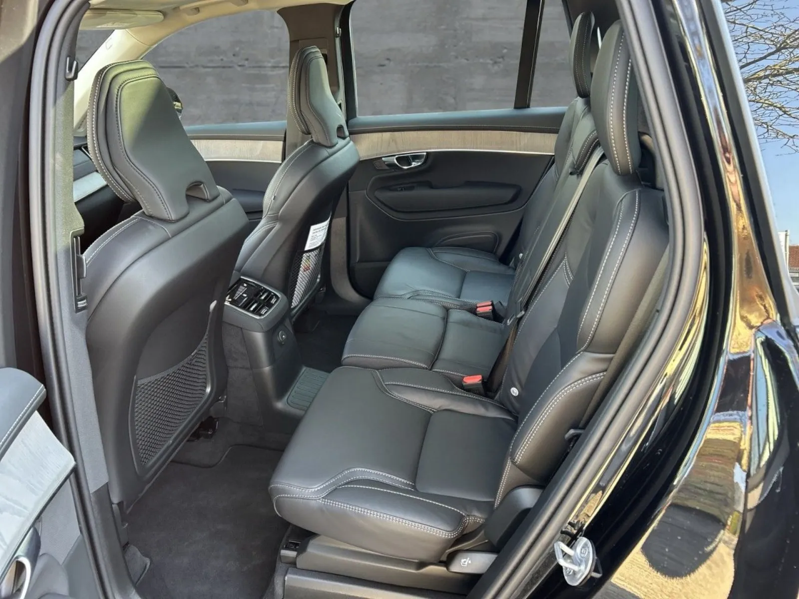 Volvo XC90 T8 Plus Dark, photo 12
