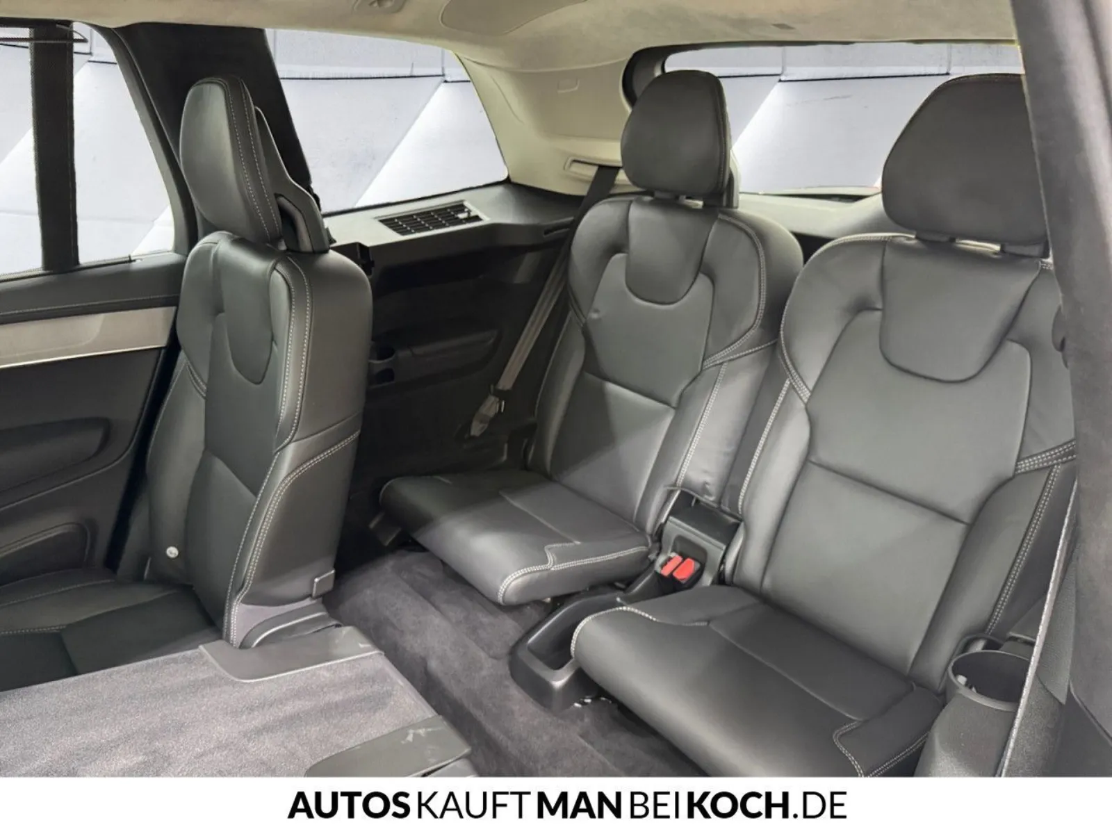 Volvo XC90 T8 Ultra Dark, photo 18