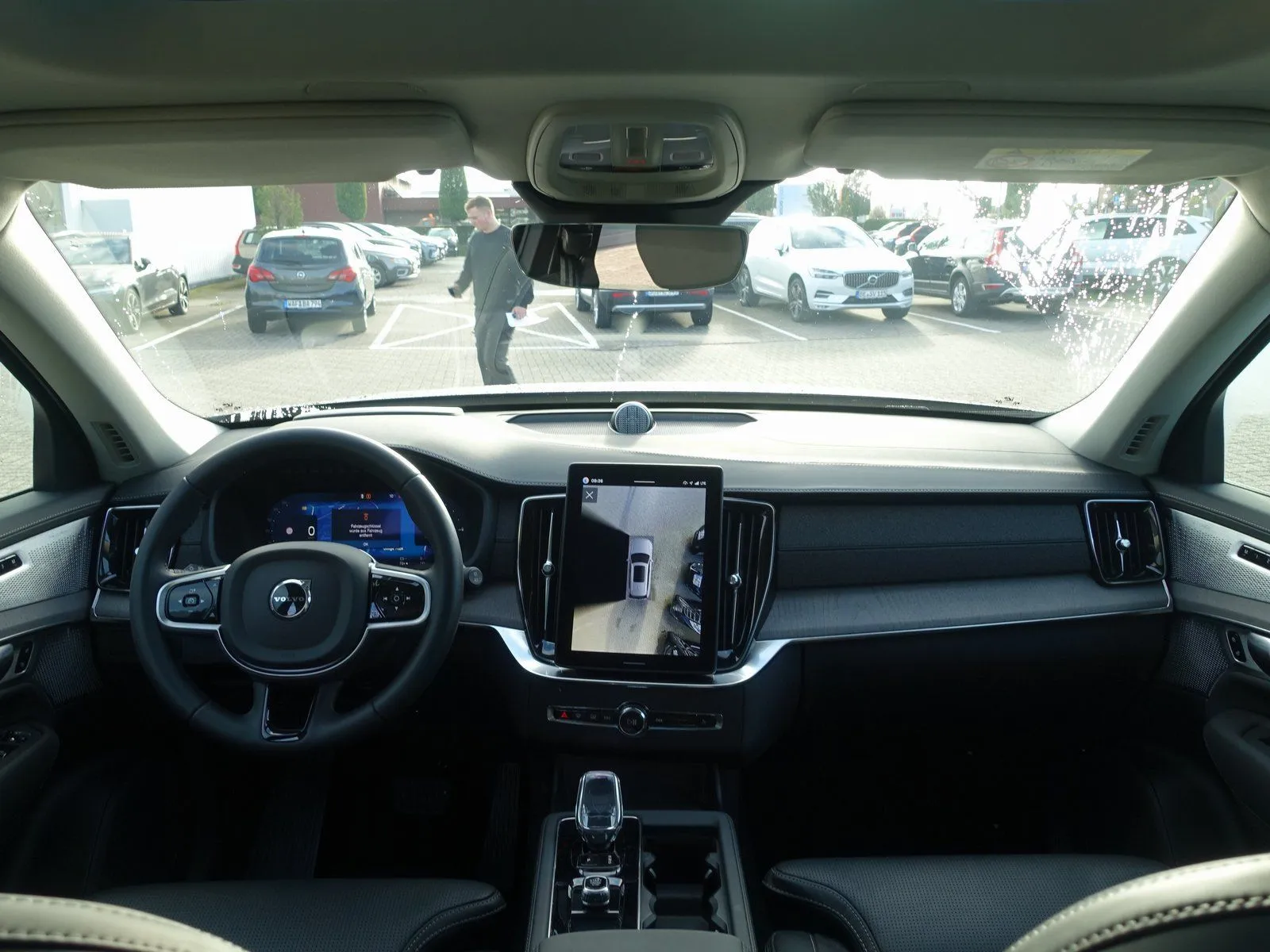 Volvo XC90 T8 Ultra Dark, photo 12