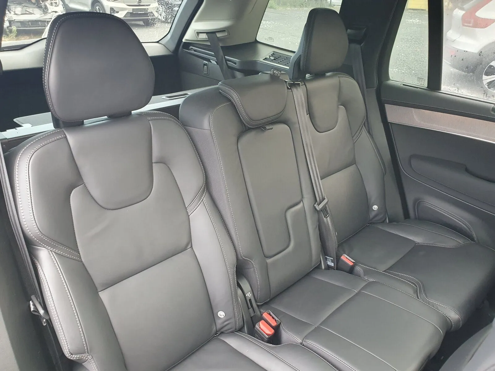 Volvo XC90 T8 Ultra Dark, photo 11