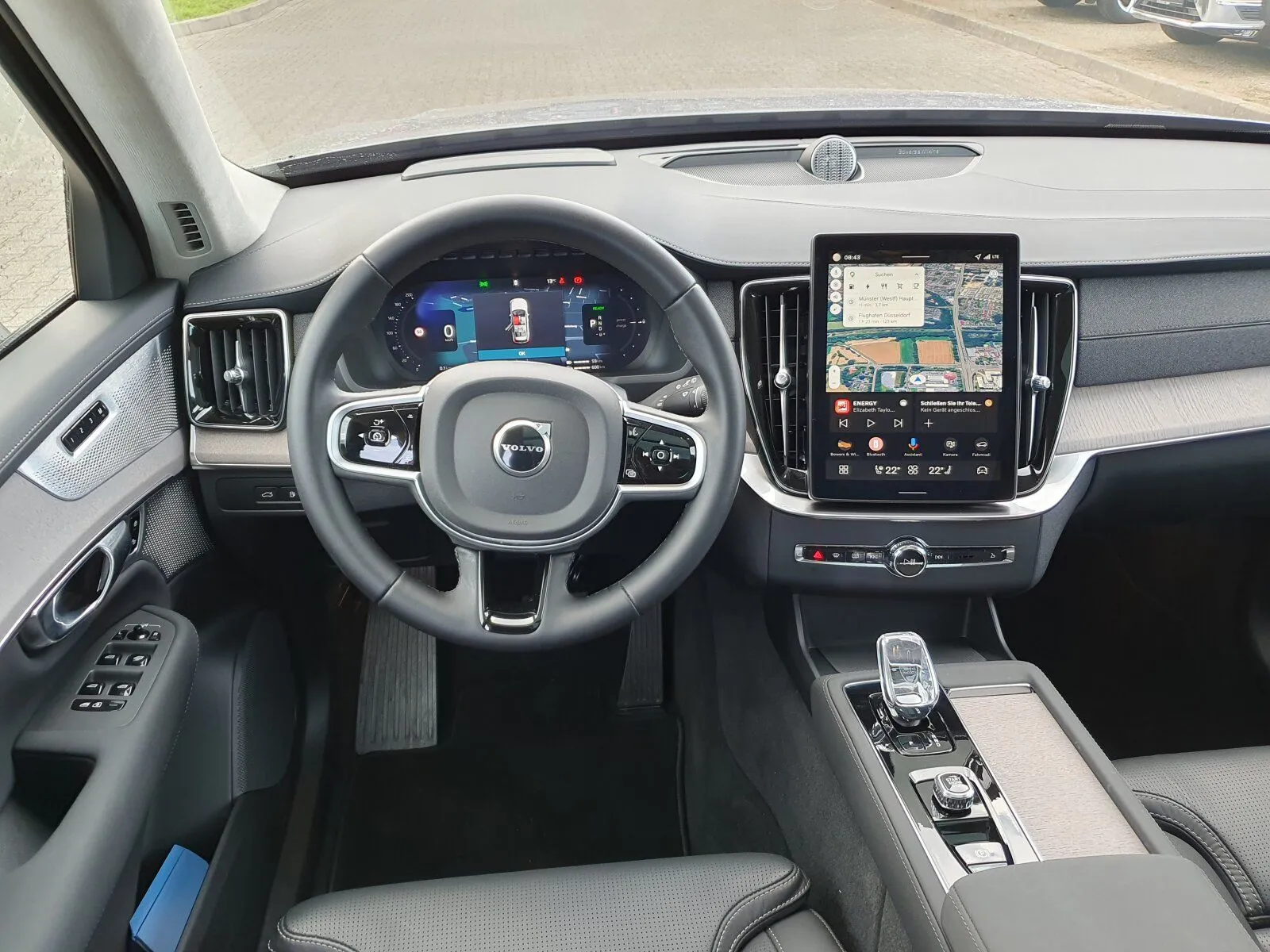 Volvo XC90 T8 Ultra Dark, photo 19